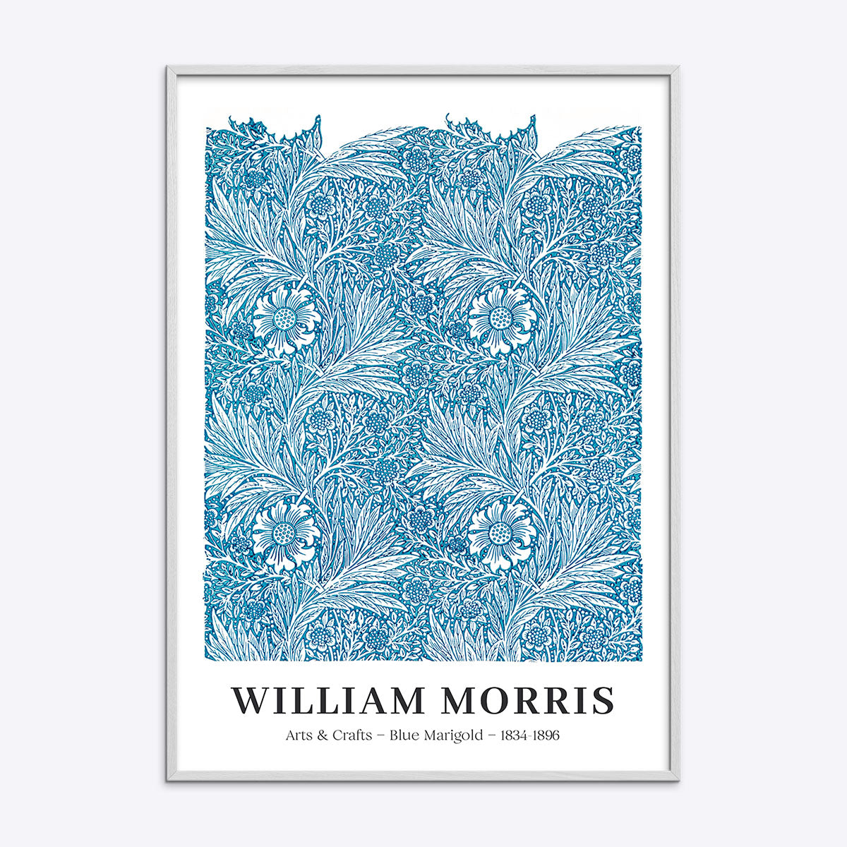 William Morris plakat med blå marigold design i hvid træramme.
