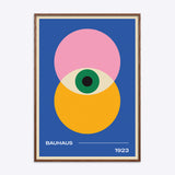 Plakat i mørk naturtræsramme med Bauhaus-design fra 1923, featuring geometriske former i blå, pink, gul og grøn.