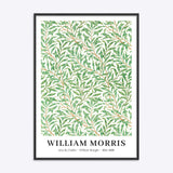 Plakat med grønne blade i et mønster, designet af William Morris, med teksten "Willow Bough" og årstallene 1834-1896, indrammet i sort træramme.