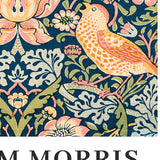 William Morris plakat med et detaljeret blomstermønster og en fugl i varme farver.