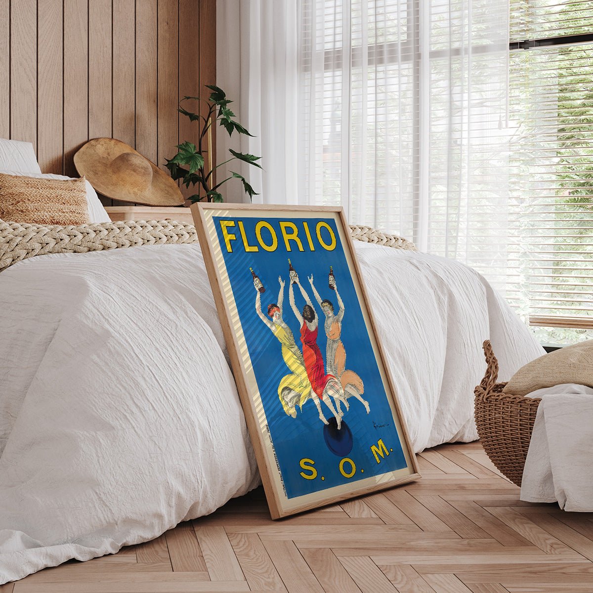 Plakat af Leonetto Cappiello med Florio-motiv i et stilfuldt soveværelse, der fremhæver elegant indretning.