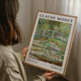 Claude Monet - Bridge over a Pond of Water Lilies