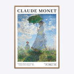 Plakat af Claude Monet med Madame Monet og hendes søn, dreng og kvinde med paraply i impressionistisk natur.