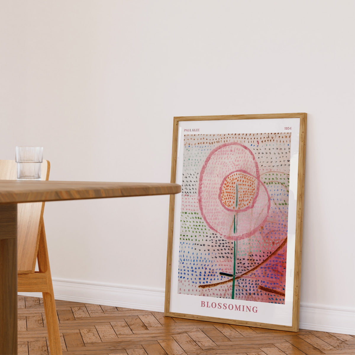 Paul Klee Blossoming plakat på gulv i stue