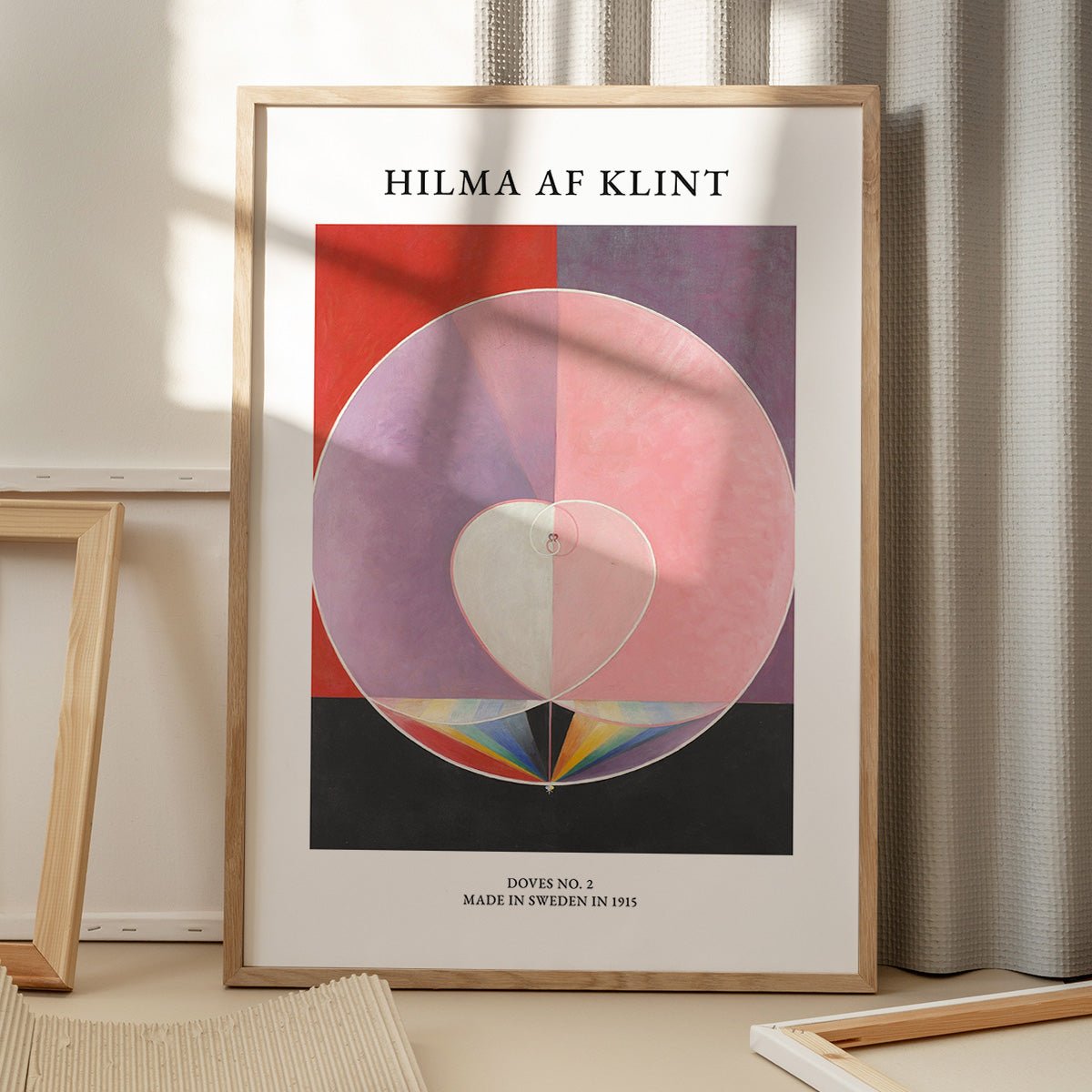 Plakat af Hilma af Klint med motivet Doves No. 2, der viser abstrakte former og farver i et harmonisk design.